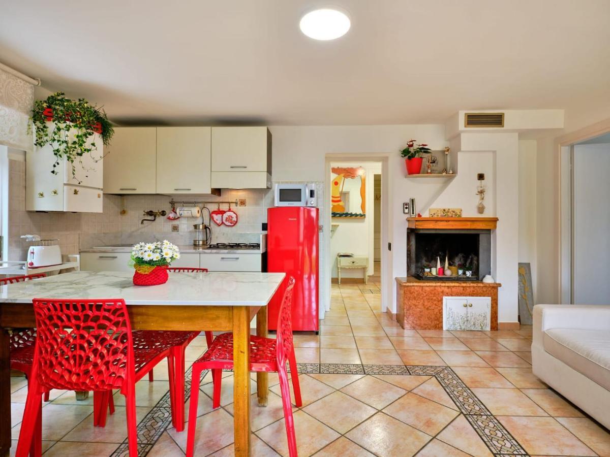 Domus Garda Apartment Garda  Luaran gambar