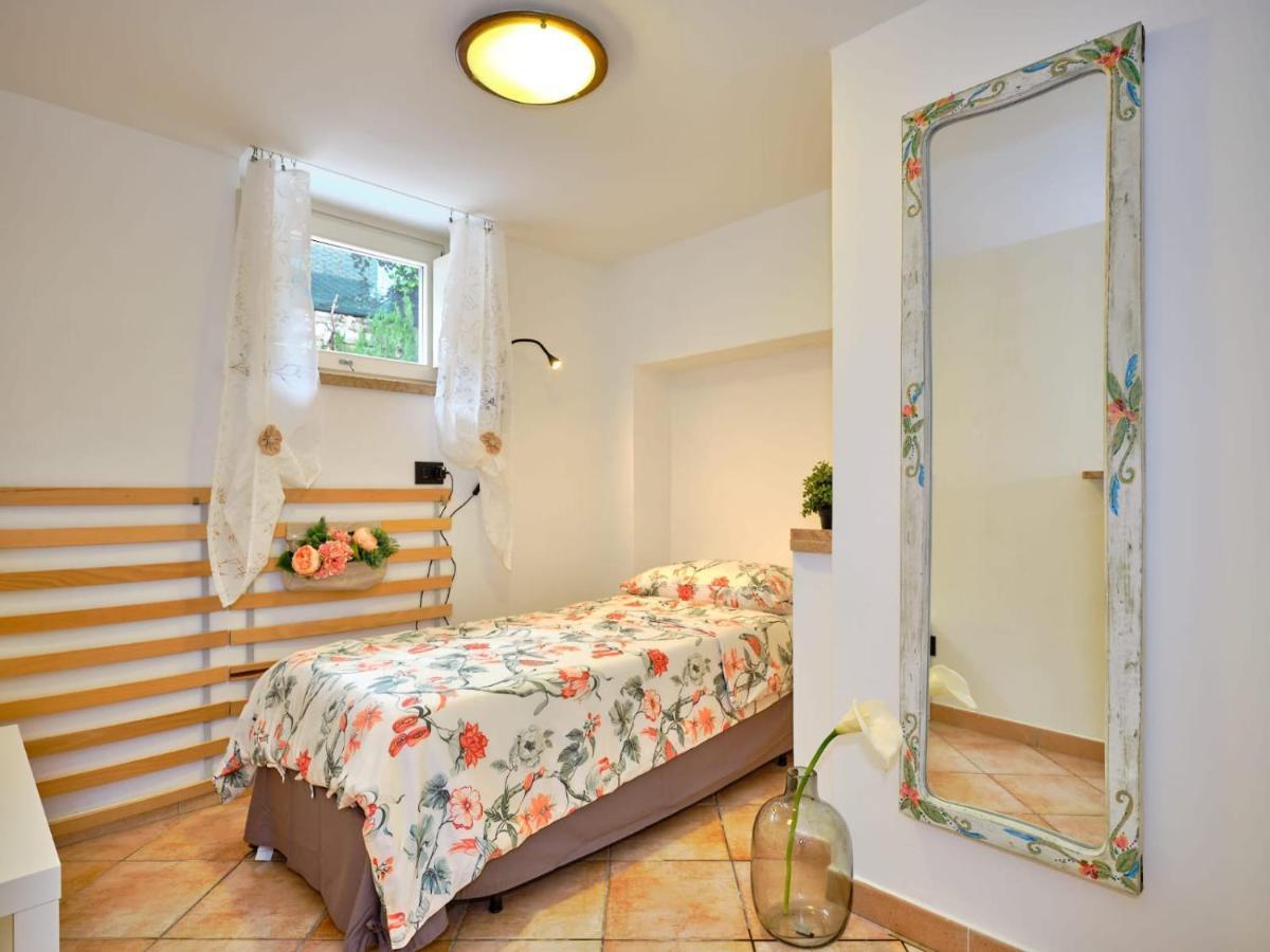 Domus Garda Apartment Garda  Luaran gambar